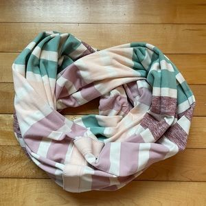 Lululemon vinyasa scarf